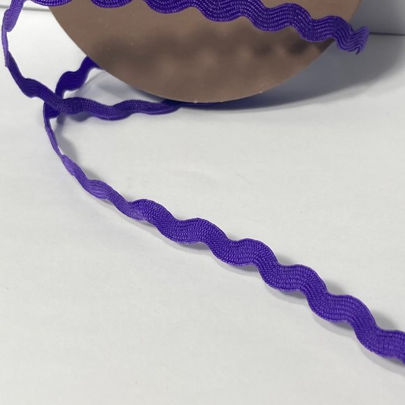 Purple Ric Rac Trim Ribbon Offray 12 Rolls Craft Scrapbook Card Making Gifts - Picture 2 of 14